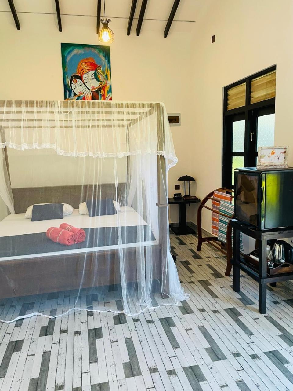 Sunbeam Villa แทนกาลเล ภายนอก รูปภาพ