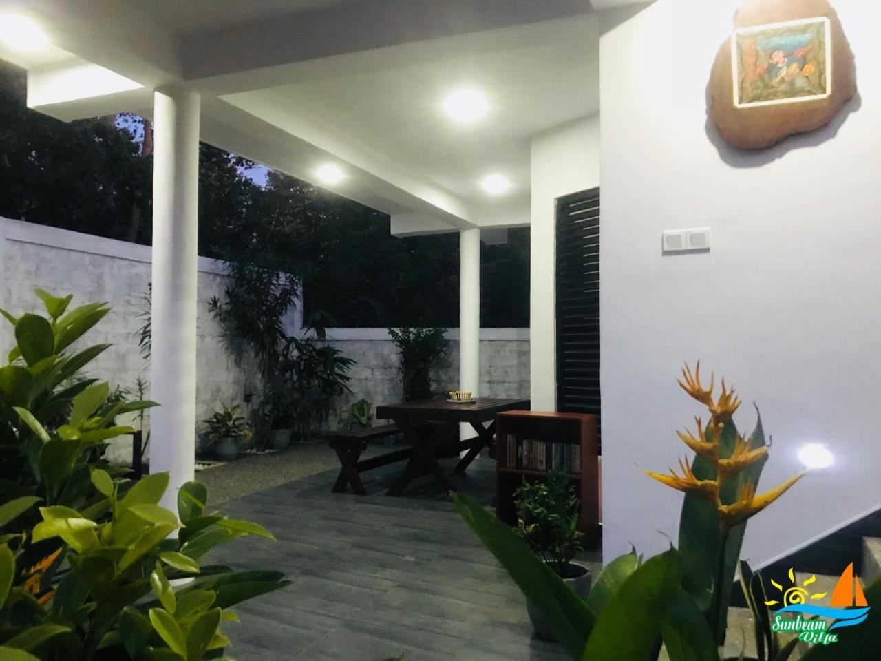 Sunbeam Villa แทนกาลเล ภายนอก รูปภาพ